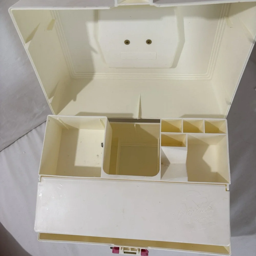 Caboodles Make Up Nail Polish Organizer Off White Pink Vtg 80s Model 2700 Retro
